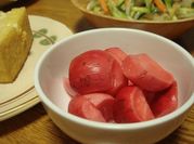A picture of pickled radishes