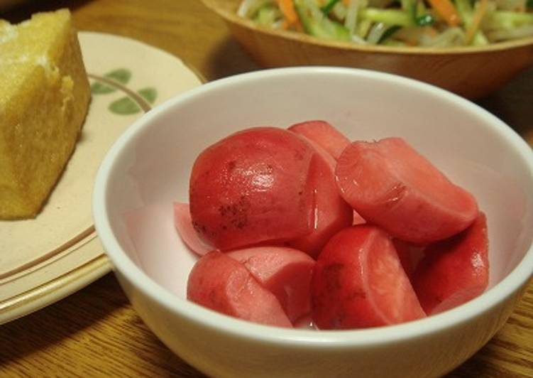 Recipe of Perfect Garden Radish Pickled in Sweet Vinegar