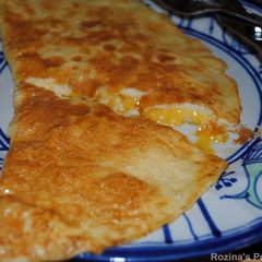 A picture of My cheesey  omelette.