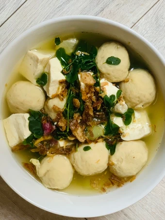 Cara Mudah Membikin Resep  Sup Baso Tahu daun kelor yang Bikin Ngiler, Lezat Sekali