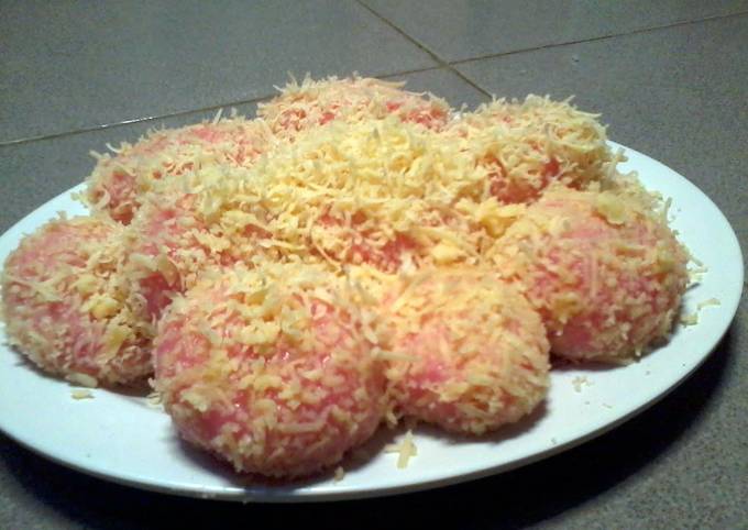 Recipe of Homemade Netherland Klepon (Sweet Rice Ball)