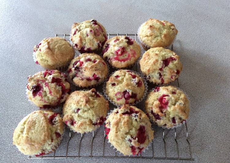 Simple Way to Make Quick Cranberry Orange Muffins