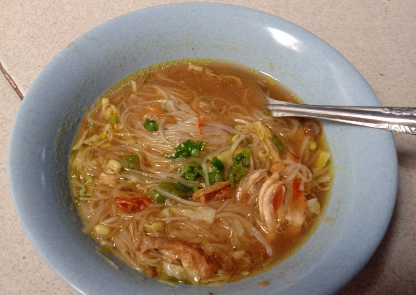 Soto Ayam Kuah Kuning