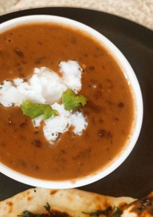 दाल मखानी (dal makhani recipe in Hindi) रेसिपी मुख्य फोटो