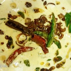 A picture of Moringa leaves in Yogurt gravy.