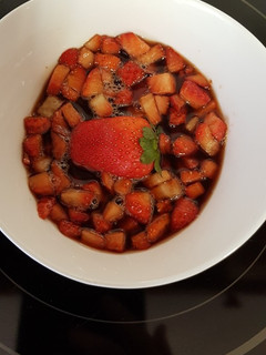 Una foto de Fresas con sirope de arce "Maple syrup"
