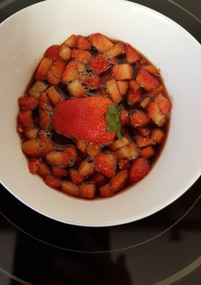 Una foto de Fresas con sirope de arce "Maple syrup"