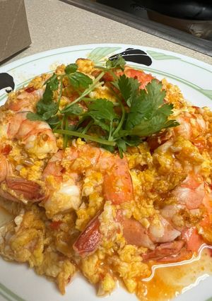 A picture of Stir-Fried Eggs with Shrimp and Suki Sauce (Thai-Style, US Edition).