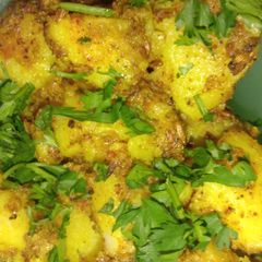 A picture of Dry Masala Potatoes.