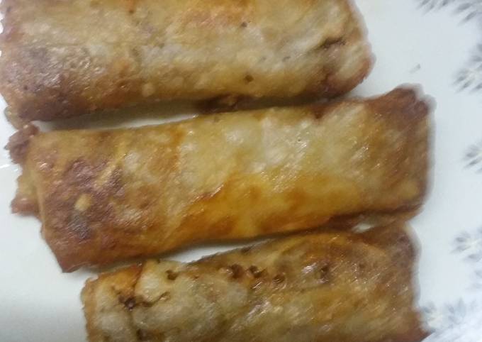 Simple Way to Prepare Speedy Cheese Spring roll