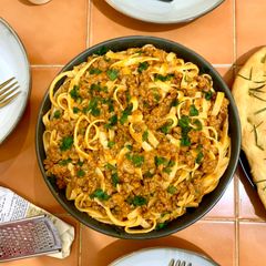 A picture of Pasta Bolognese.