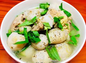 Hình của món Canh Khoai Sọ Nấu Sườn.