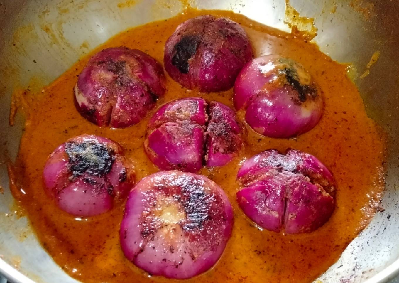 Dhaba Style Stuffed Onion Curry Recipe - Indian Spicy Cooking