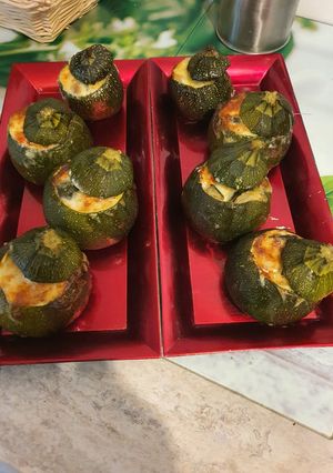 Une photo de Courgettes farcies aux légumes