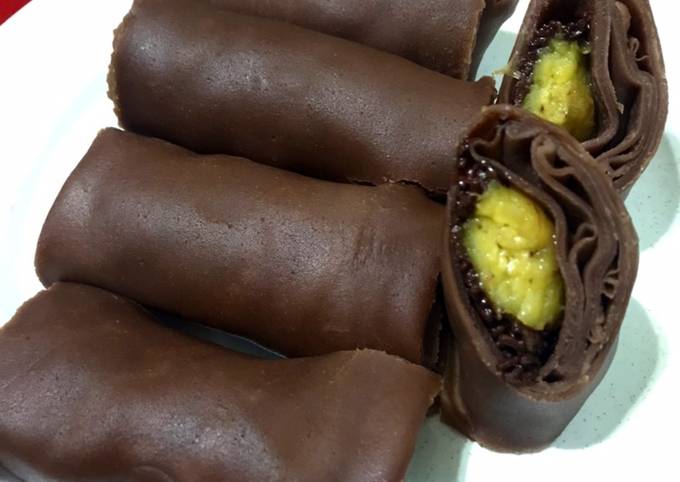 Resep Dadar Gulung Pisang Coklat oleh Putri Rea - Cookpad