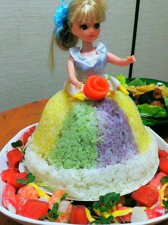 Easy Steps to Make Recipes Doll Sushi Cake For Parties and Celebrations the  Makes Drooling So Delicious.