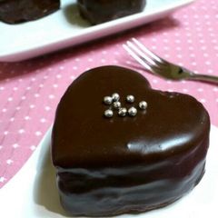 Heart-Shaped Petit Chocolate Cakes For Valentine's Day A picture of Heart-Shaped Petit Chocolate Cakes For Valentine's Day.