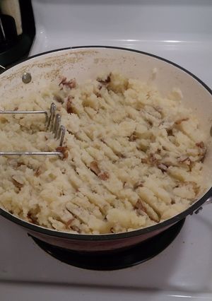 A picture of Simple Mashed Potatoes.