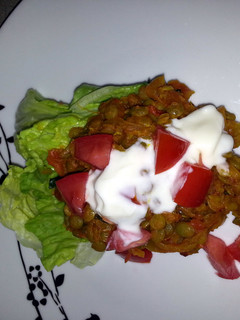A picture of Dahl Salad.