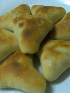 صورة لوصفة طريقة عمل معجنات بالجبنة وحبة البركة