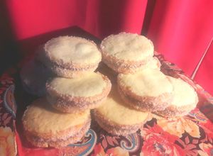 Una foto de Alfajor de Maicena sin huevo, rápido