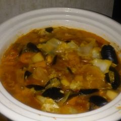 A picture of Crock pot sea food gumbo.