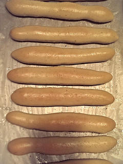 A picture of Olive Garden Breadsticks.