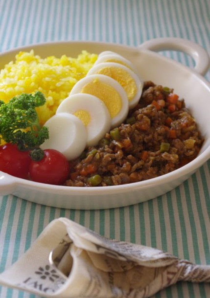 A picture of Easy Dry Curry using Curry Roux.