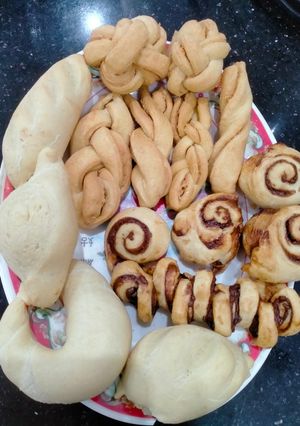Hình của món Bánh mì bơ đậu phộng, bánh mì cuộn milo.
