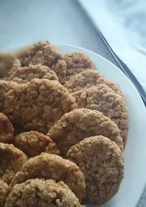 A picture of Anzac Biscuits.