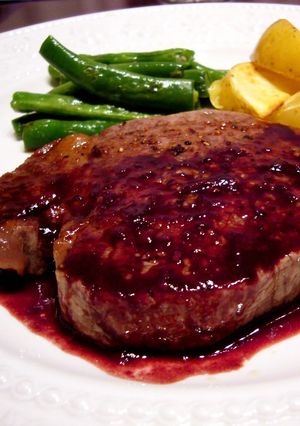 A picture of Steak Sauce (Red Wine Flavor).