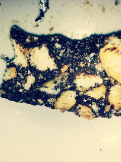 A picture of biscuit au chocolat.