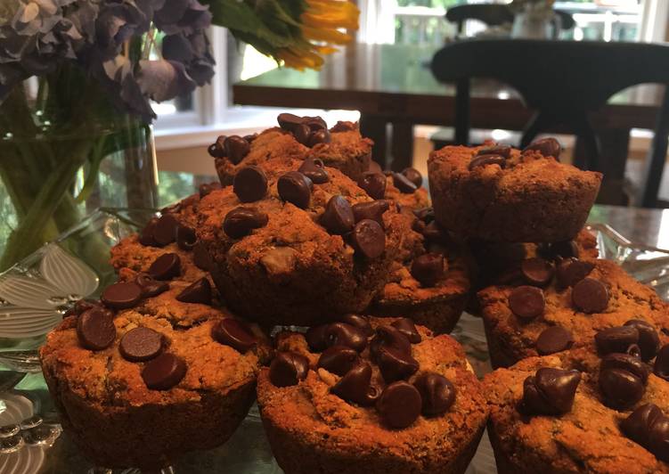 Recipe of Perfect Vegan Banana Nut Chocolate Chip Muffins