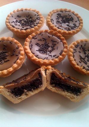 A picture of Vickys Individual Mississippi Mud Pies, GF DF EF SF NF.