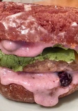 A picture of Its the Great Pumpkin!!- Turkey Burger.