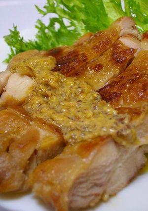 A picture of Chicken Sautéed with Cream and Mustard.
