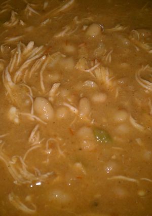 A picture of Bobs northern white bean chicken chilli.
