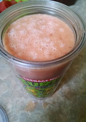 A picture of Watermelon Peach Tonic Smoothie.
