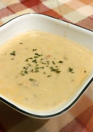 A picture of Seafood Bisque.