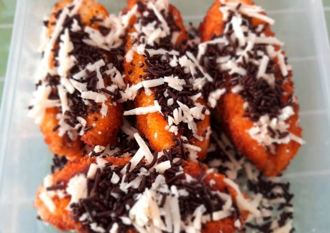 Resep Pisang Goreng Crispy Coklat Keju Oleh Mama Aqil Cookpad