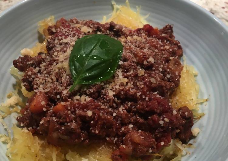 Recipe of Super Quick Turkey Bolognese sauce