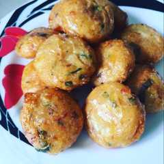 รูปของ Perkedel Kentang Kornet Keju