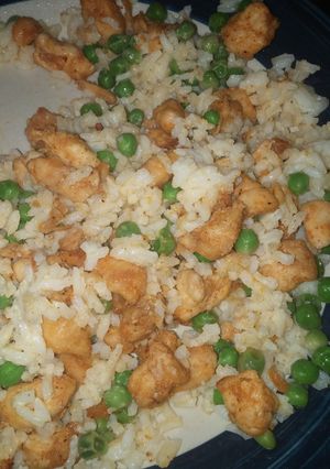 A picture of Chicken-Rice-With Peas & Butter.