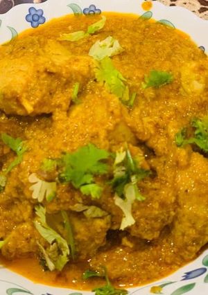 A picture of Xacuti-Goan Chicken Curry.
