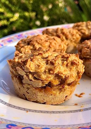Foto di Muffin-mini fiocchi d’avena e marmellata di pesche🧁🍯🍑 fatta in casa