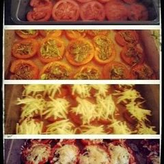 A picture of Spinach tomatoes.