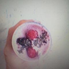 A picture of Keto mixed berry smoothie recipe with 3 ingredients.