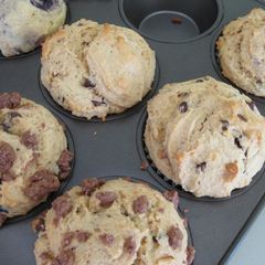 A picture of Chocochip Peanut Butter Muffins.