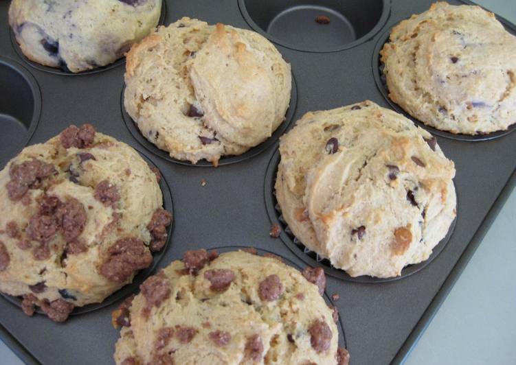 Simple Way to Make Homemade Chocochip Peanut Butter Muffins
