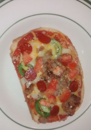 A picture of Sams Pizza bread.